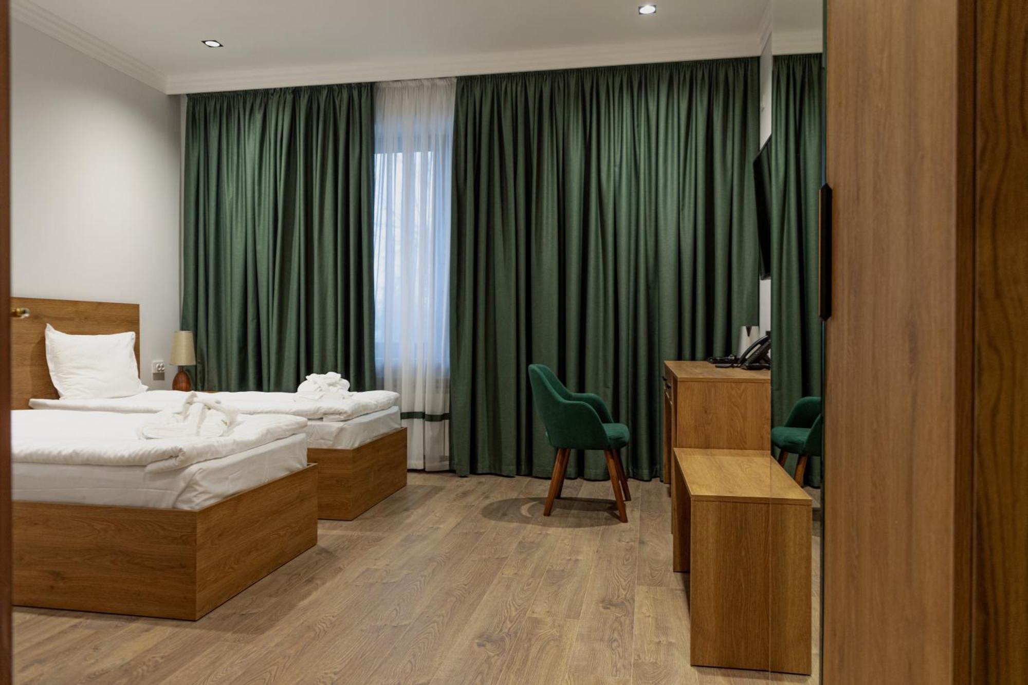 Green Hills Resort Uzbekistan Chimbaylyk Extérieur photo